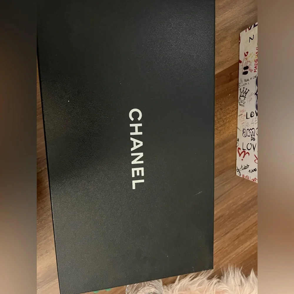 Chanel Sneakers!! - Picture 12 of 12